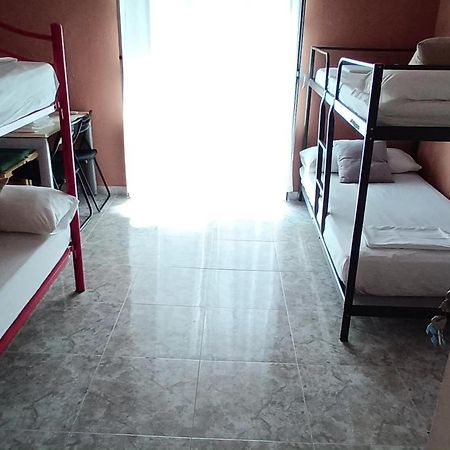 La Maestranza Apartment Rooms セビリア エクステリア 写真